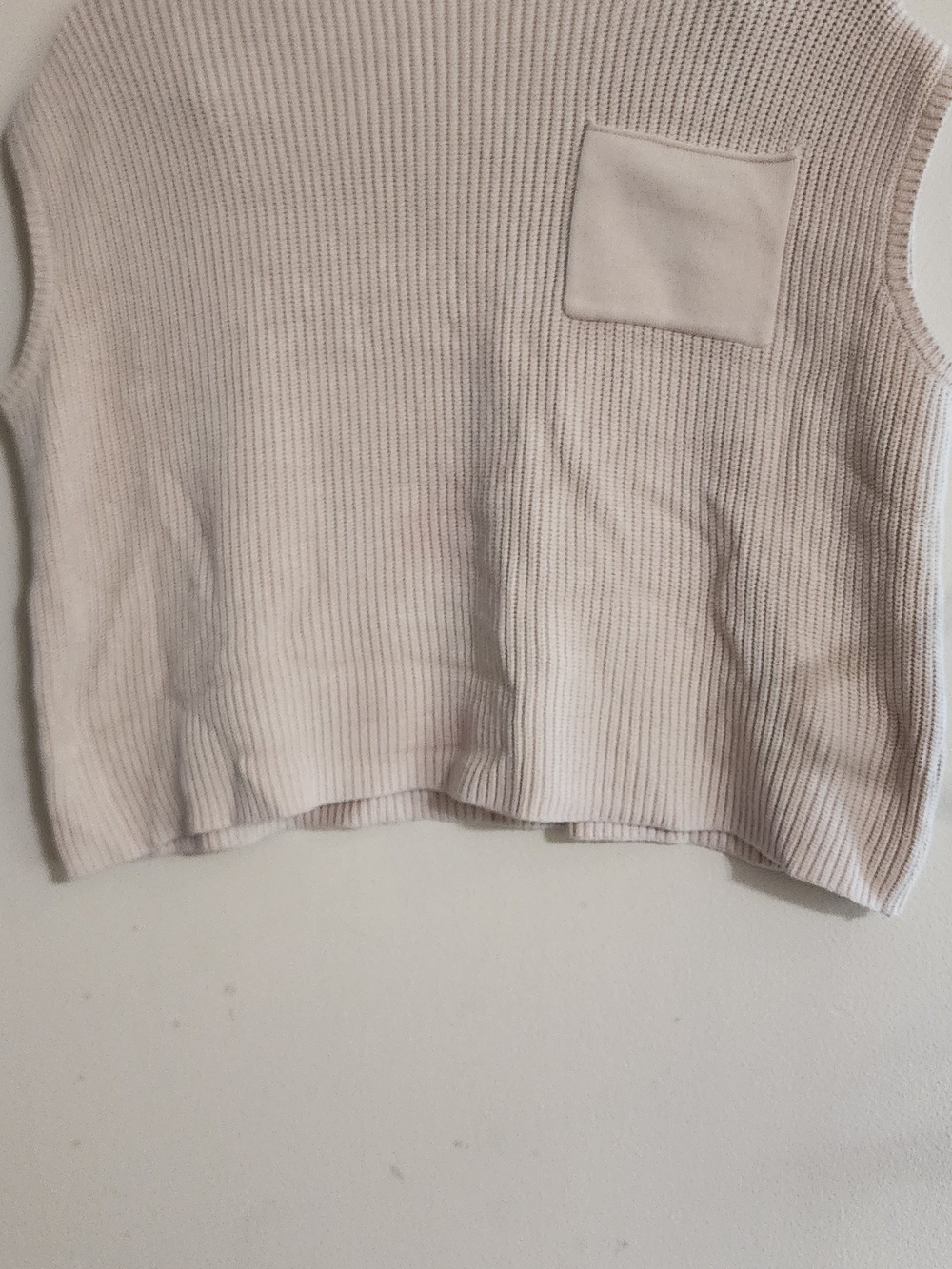 Cream Ribbed Knit Mock Neck Sweater Vest Size L Pocket Preppy Indie